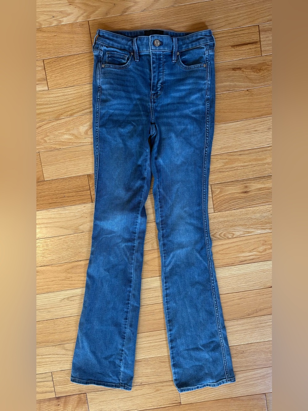 White House Black Market Women's High Rise 00 Skinny Flare Jeans Blue Med Wash